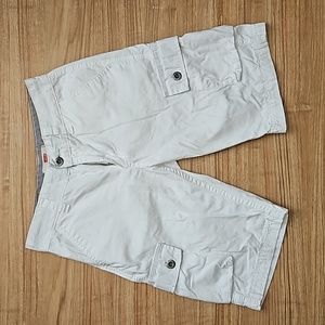 Levi's boys white cargo shorts. Size 8